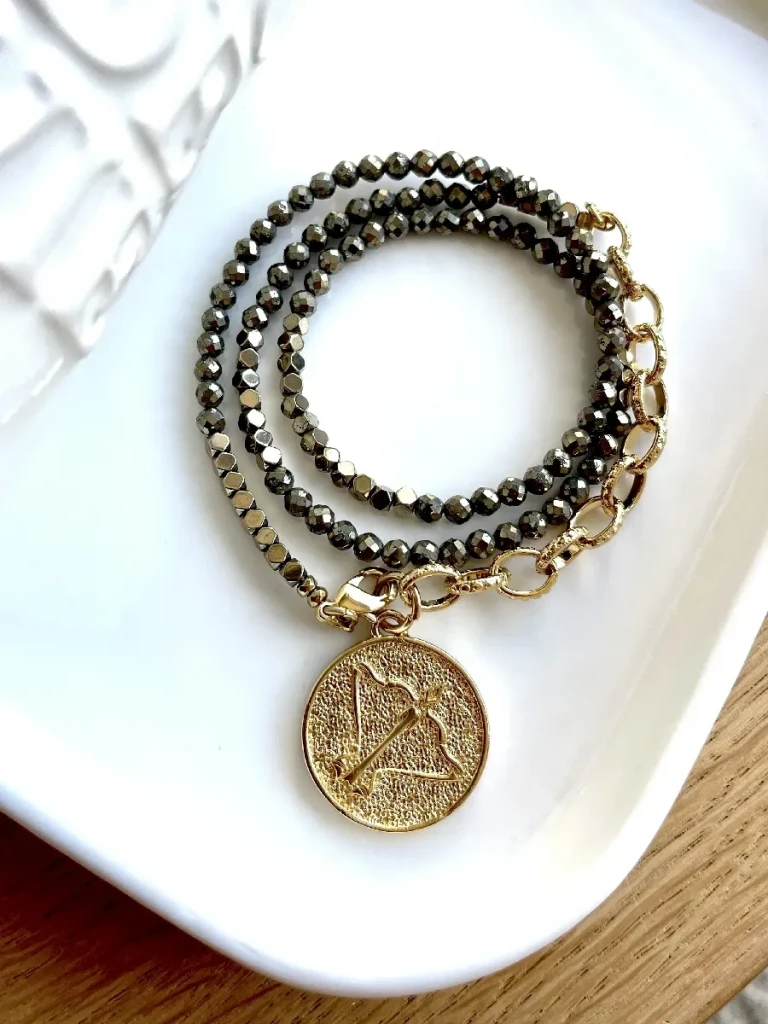 collier sagittaire astro pyrite médaille multitours
