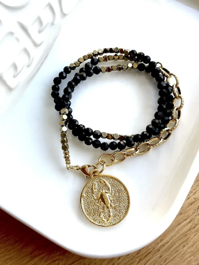collier scorpion astro obsidienne dorée bracelet multitours