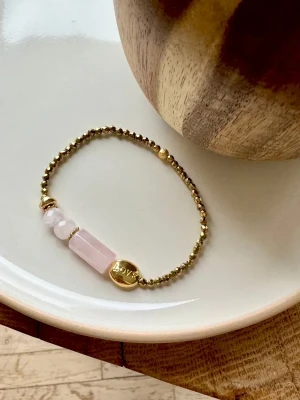 bracelet gaia en quartz rose