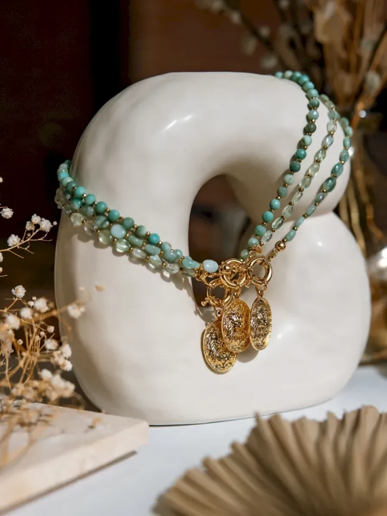 COLLIER SABA