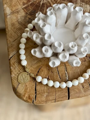 COLLIER NACRE ROMA - Douceur, Féminité