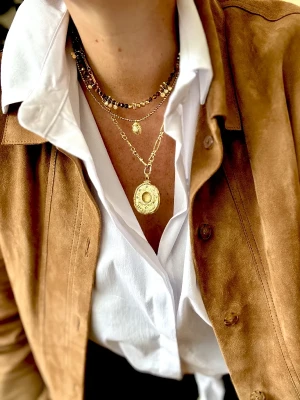 COLLIER ISIS SCARABÉE HEMATITES - Ancrage Stabilité émotionnelle