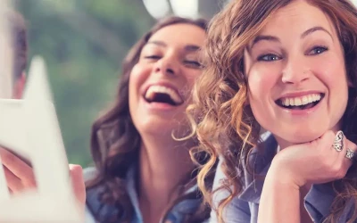 Compatibilité professionnelle : avec quel signe astro dois-tu travailler ?