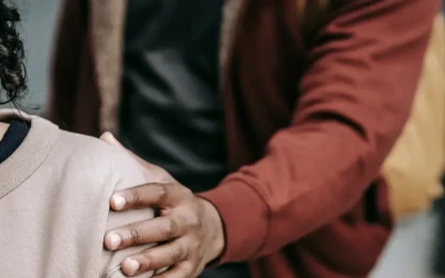 Manipulation affective dans le couple : comment la reconnaître et s’en défaire ?